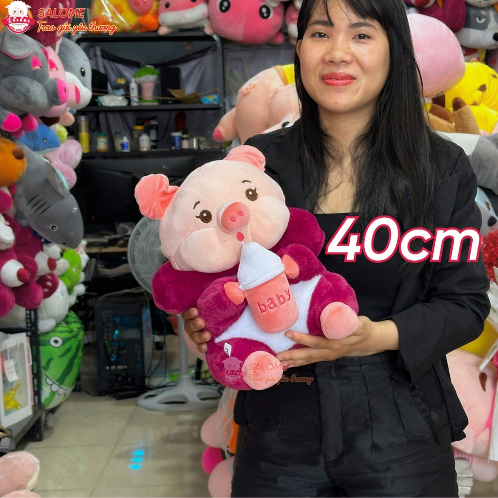 Gấu Bông Heo Cosplay Gấu Dâu Ôm Bình Sữa