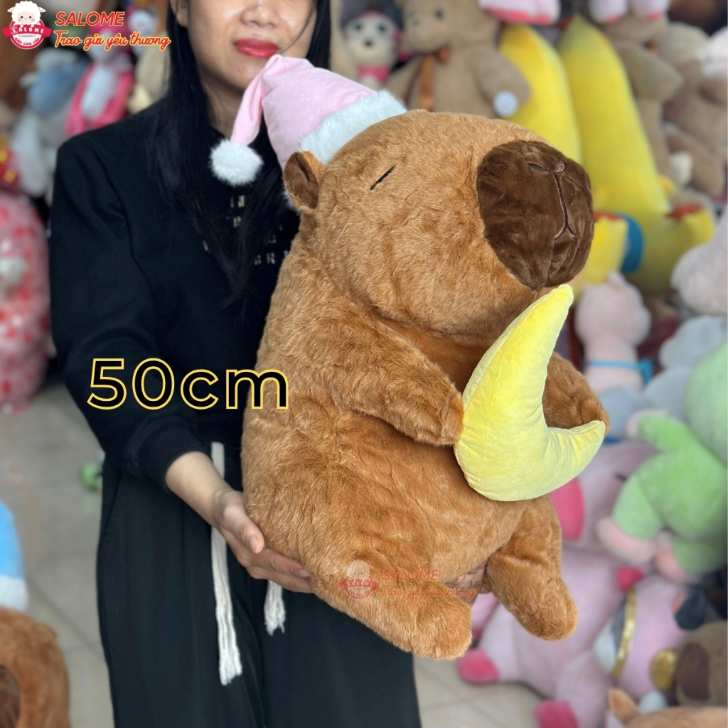 Gấu bông capybara ôm trăng sao