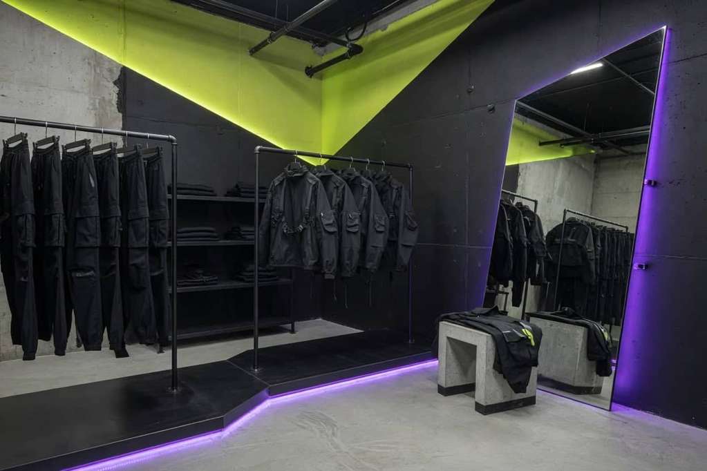 Nội thất showroom F1GENZ