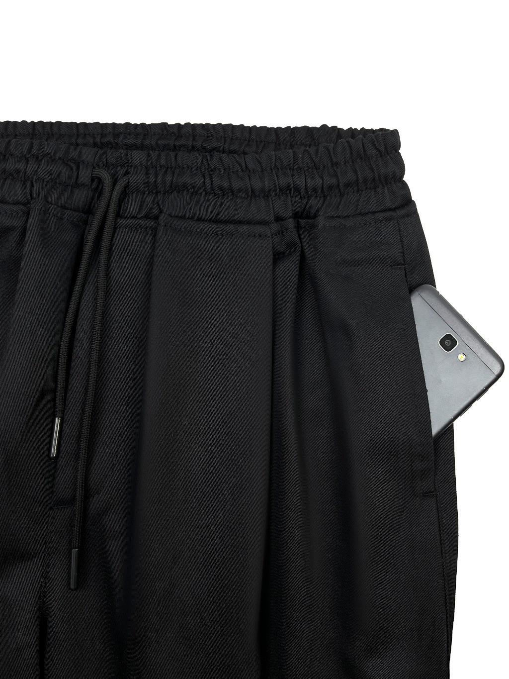 Quần Kaki ống suông cạp chun dáng Baggy Unisex chất liệu Kaki mềm thoáng mát phong cách đơn giản Q188 Menswear Nam Pants Có Túi Đen
