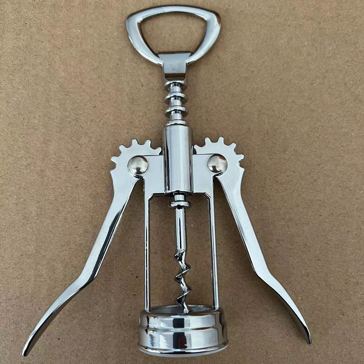 Dụng Cụ Mở Rượu Vang Inox Cao Cấp – Nhẹ Nhàng, Sang Trọng, Bền Bỉ