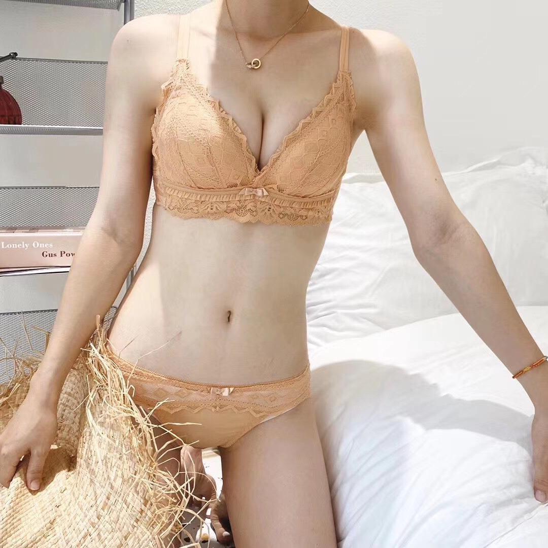Áo Lót Nữ nâng ngực 5cm cao cấp phối ren mềm mịn Kem Bra