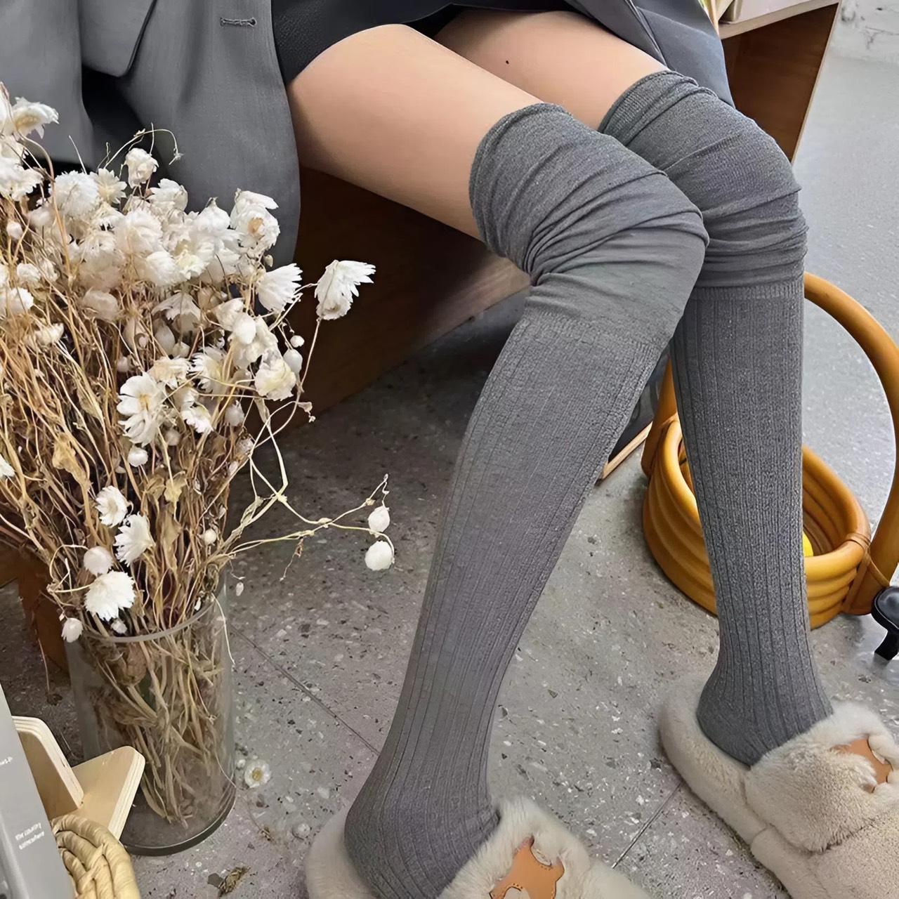 [B08] Tất Đi Bốt Giữ Ấm Mùa Đông Phong Cách Cho Nữ, Tất Đi Boot Cao Cổ Dệt Kim - Nữ