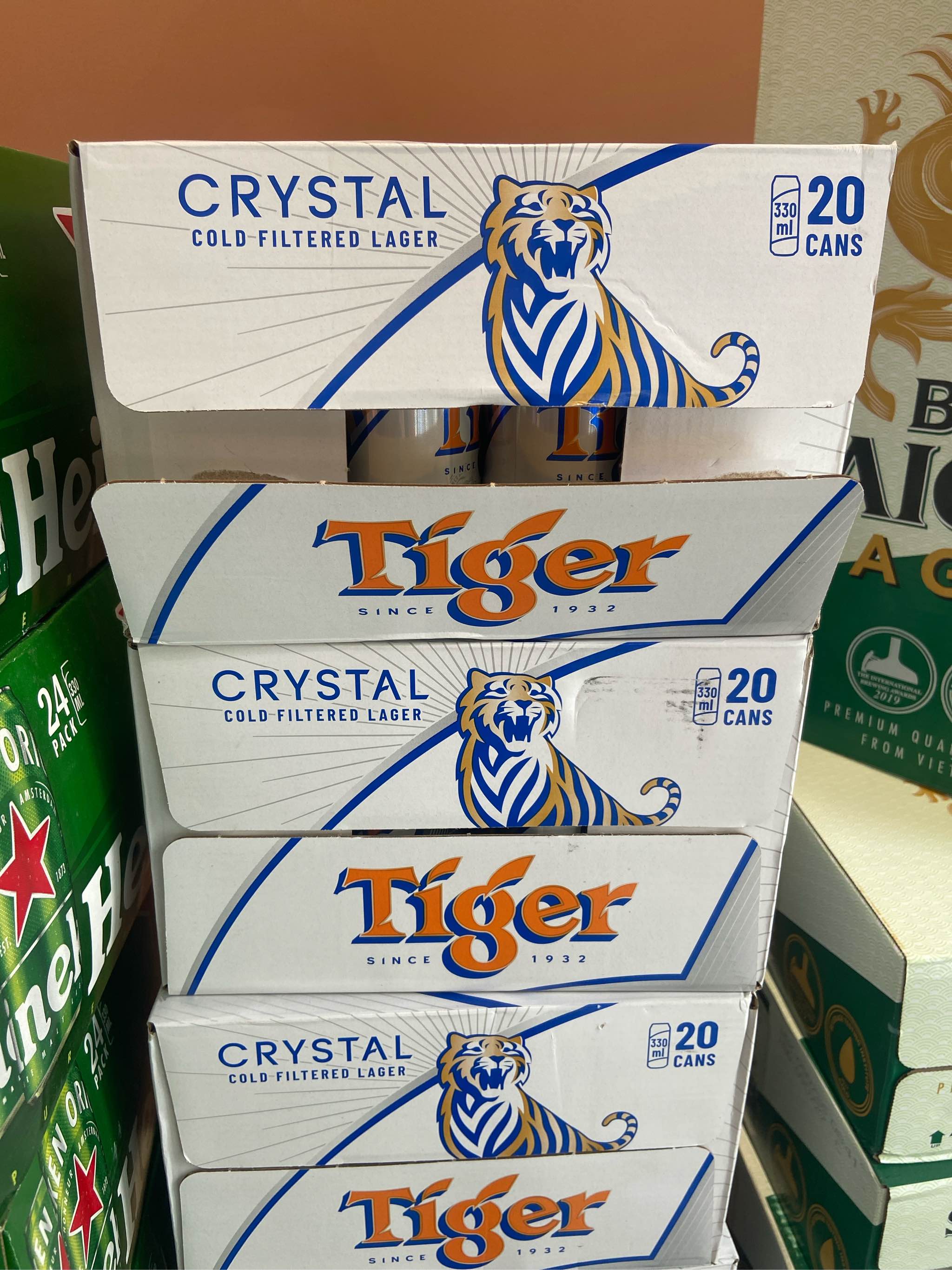 Thùng bia Tiger