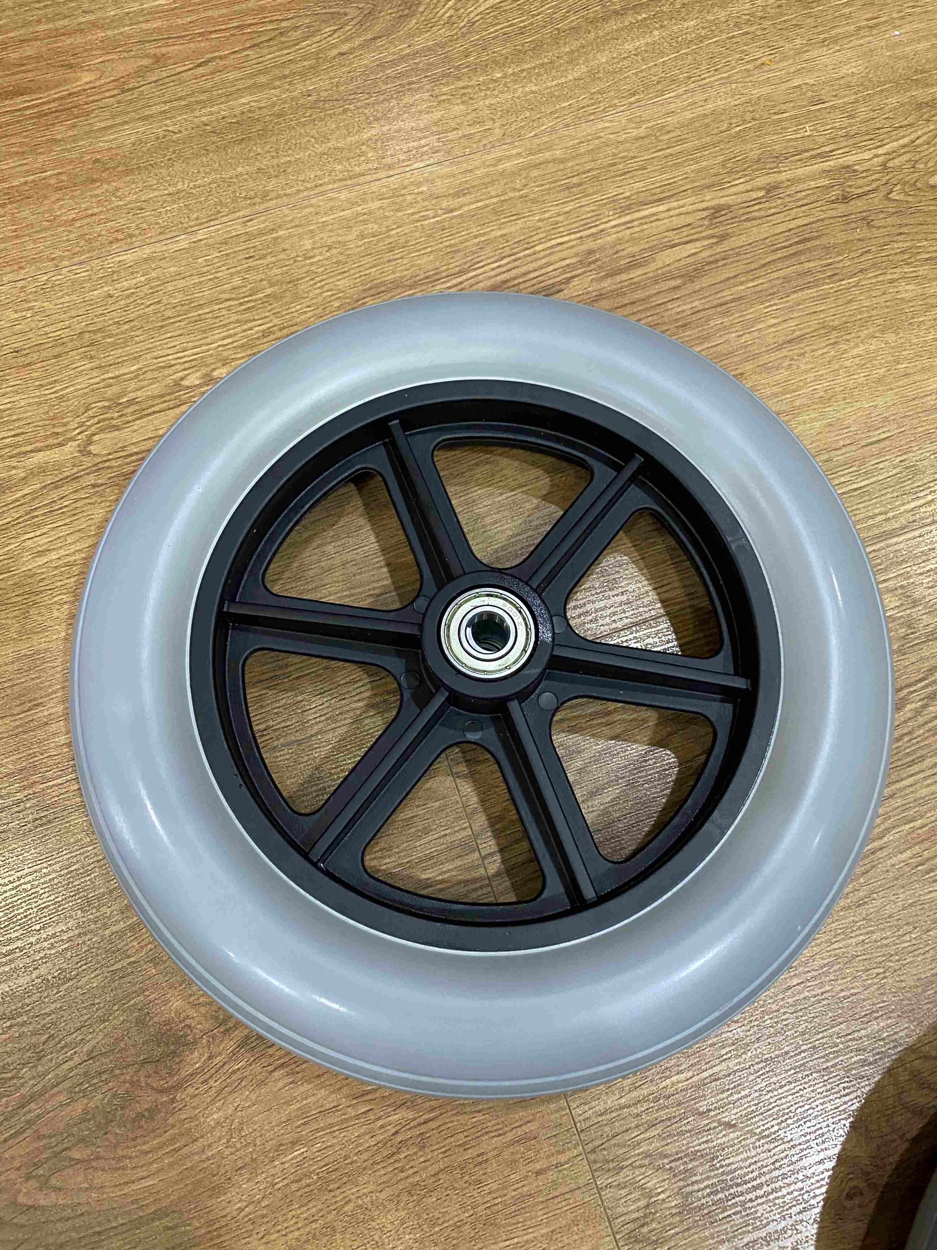 Bánh Trước Xe lăn Điện 10 Inch Lốp Đặc