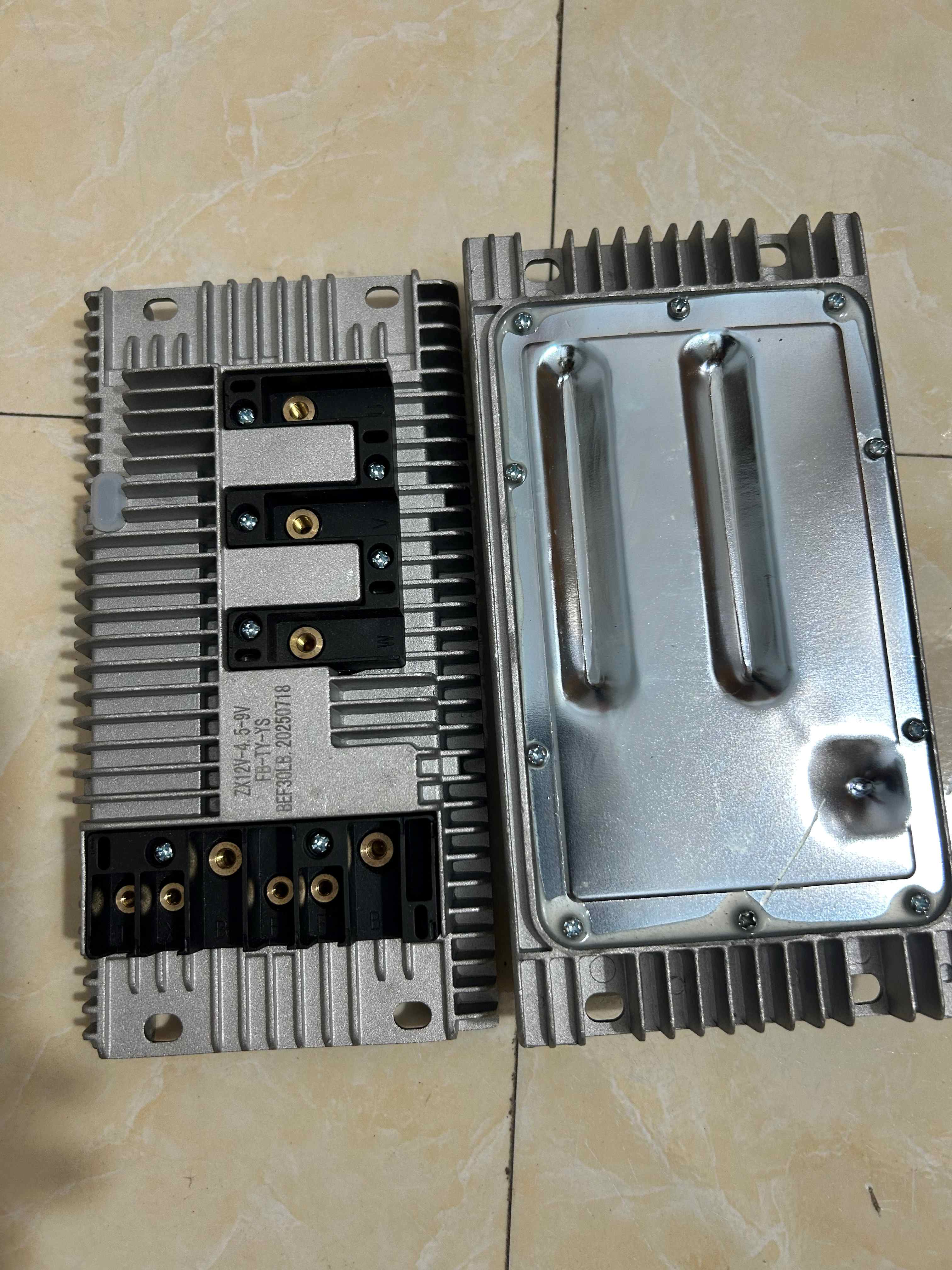 Invecter Nguồn Điều Hoà Dàn Nóng Chạy Điện Ắc Quy 12V-24V