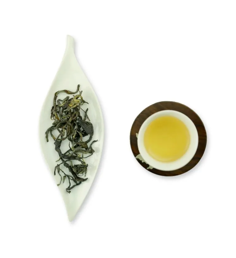Hoàng Trà Vân Long 240g