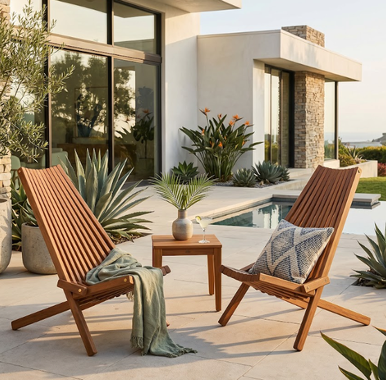 LOUNGE CHAIR