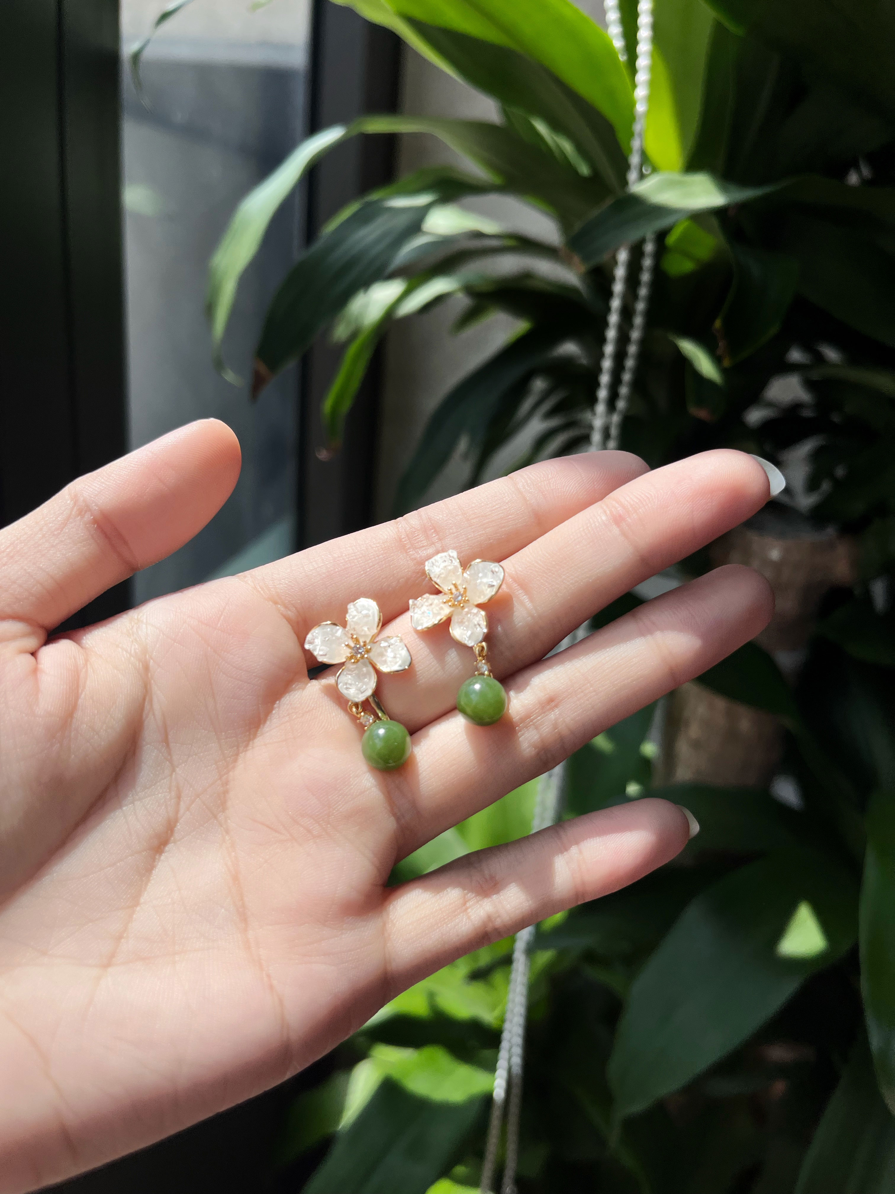 Bông tai Nụ Ngọc Bích Type hoa 4 cánh