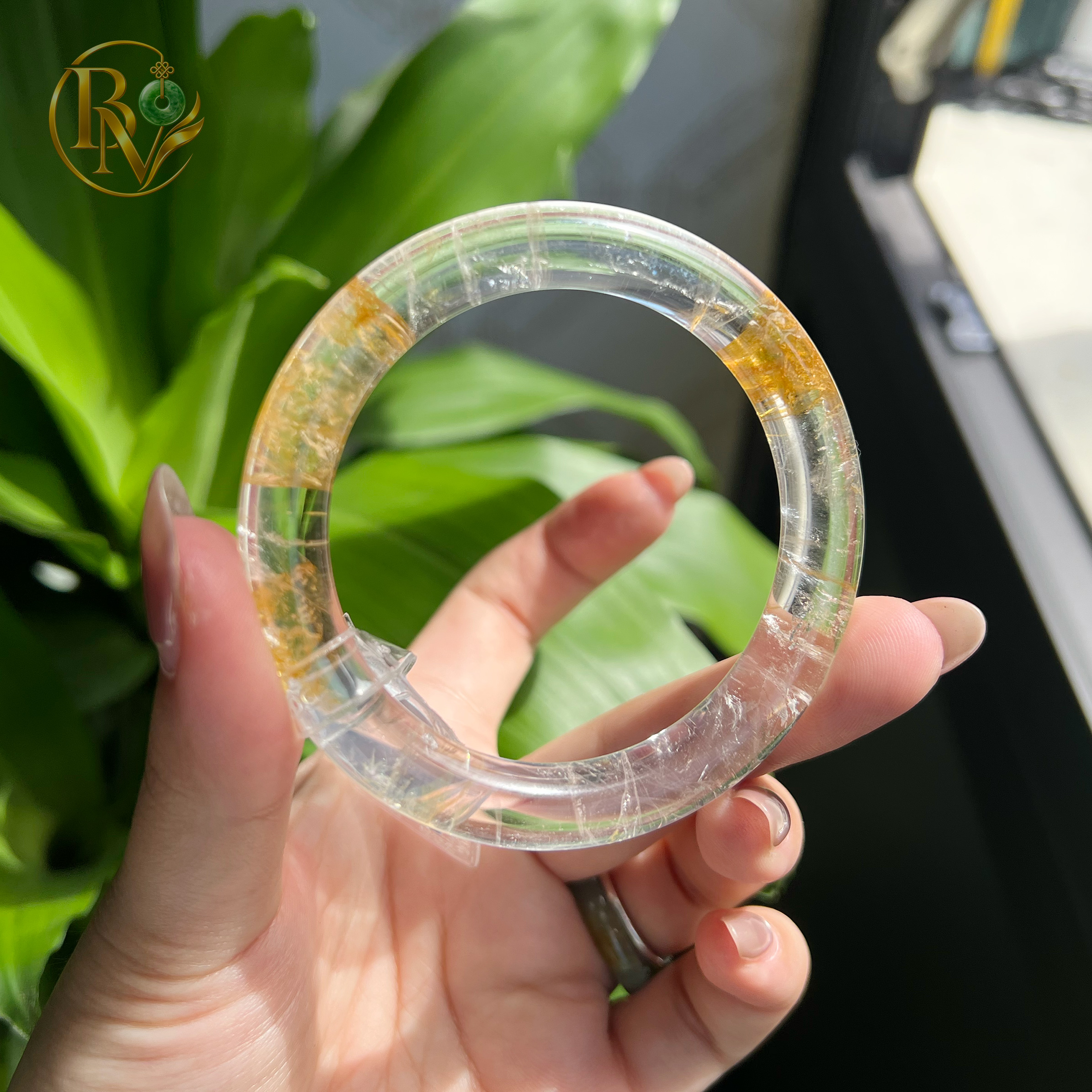 Vòng tay Đũa Thạch Anh Ưu Linh tóc vàng ni 56 chột 9.6