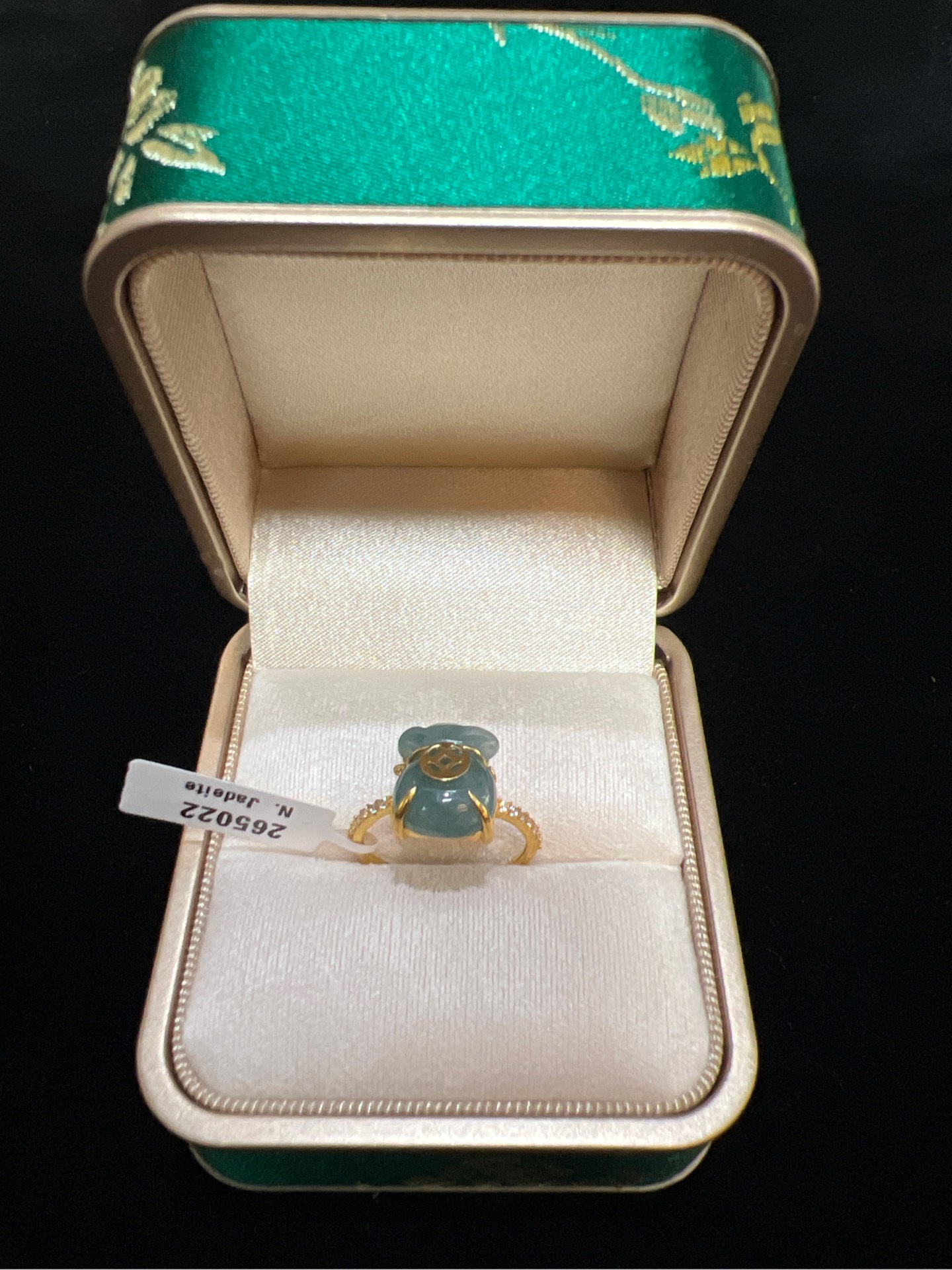 Nhẫn túi bọc charm