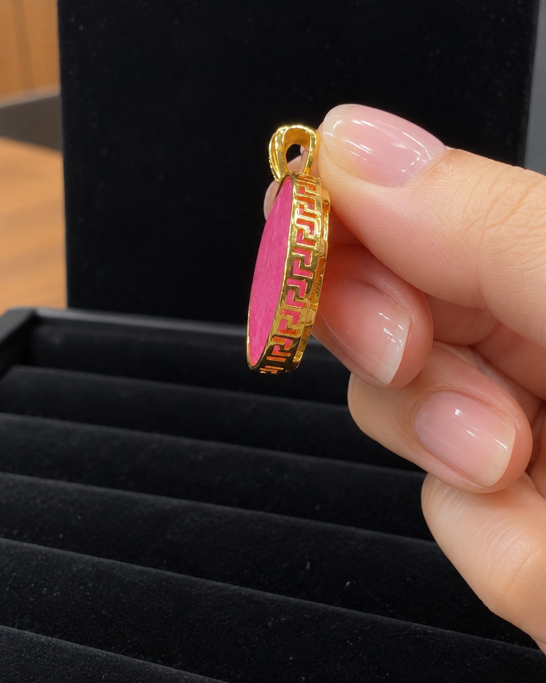 Mặt Dây Chuyền Thạch Anh Hồng bọc charm Tròn
