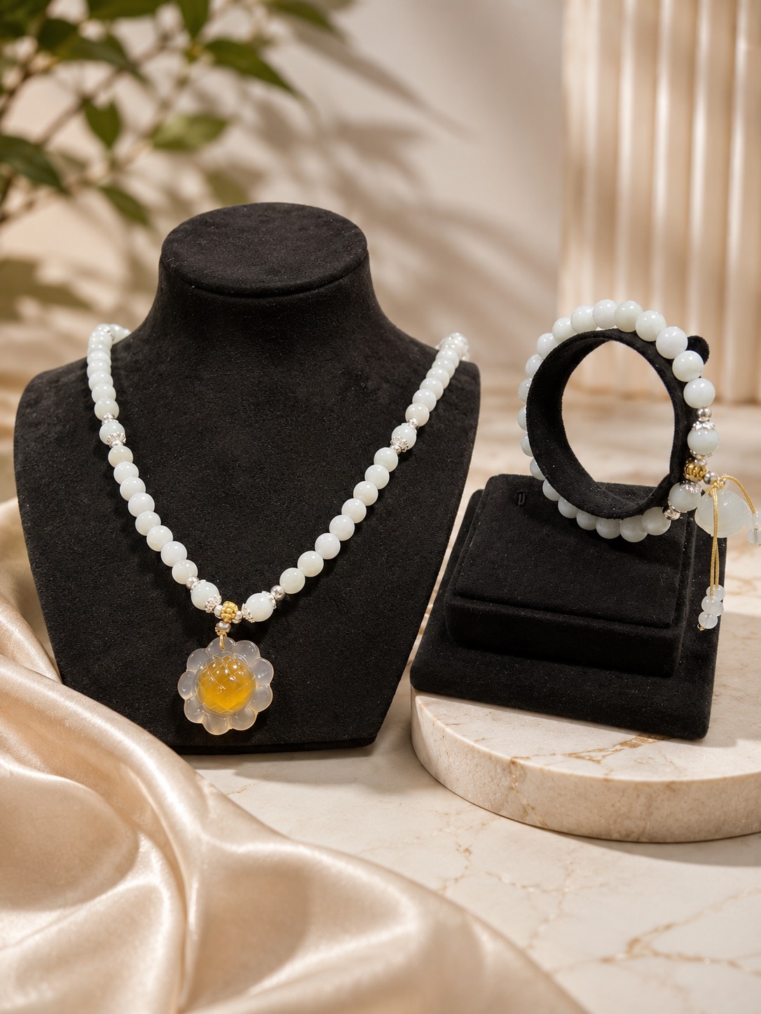Set Vòng Cổ và Vòng Tay Ngọc Cẩm Thạch Mặt Hoa, Lục Lạc 7,7 li