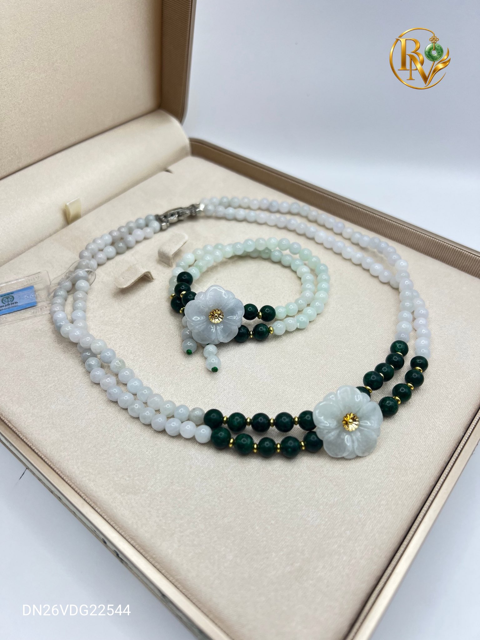Set Chuỗi vòng cổ Vòng tay Ngọc Cẩm Thạch Type A 5.51-5.61 li