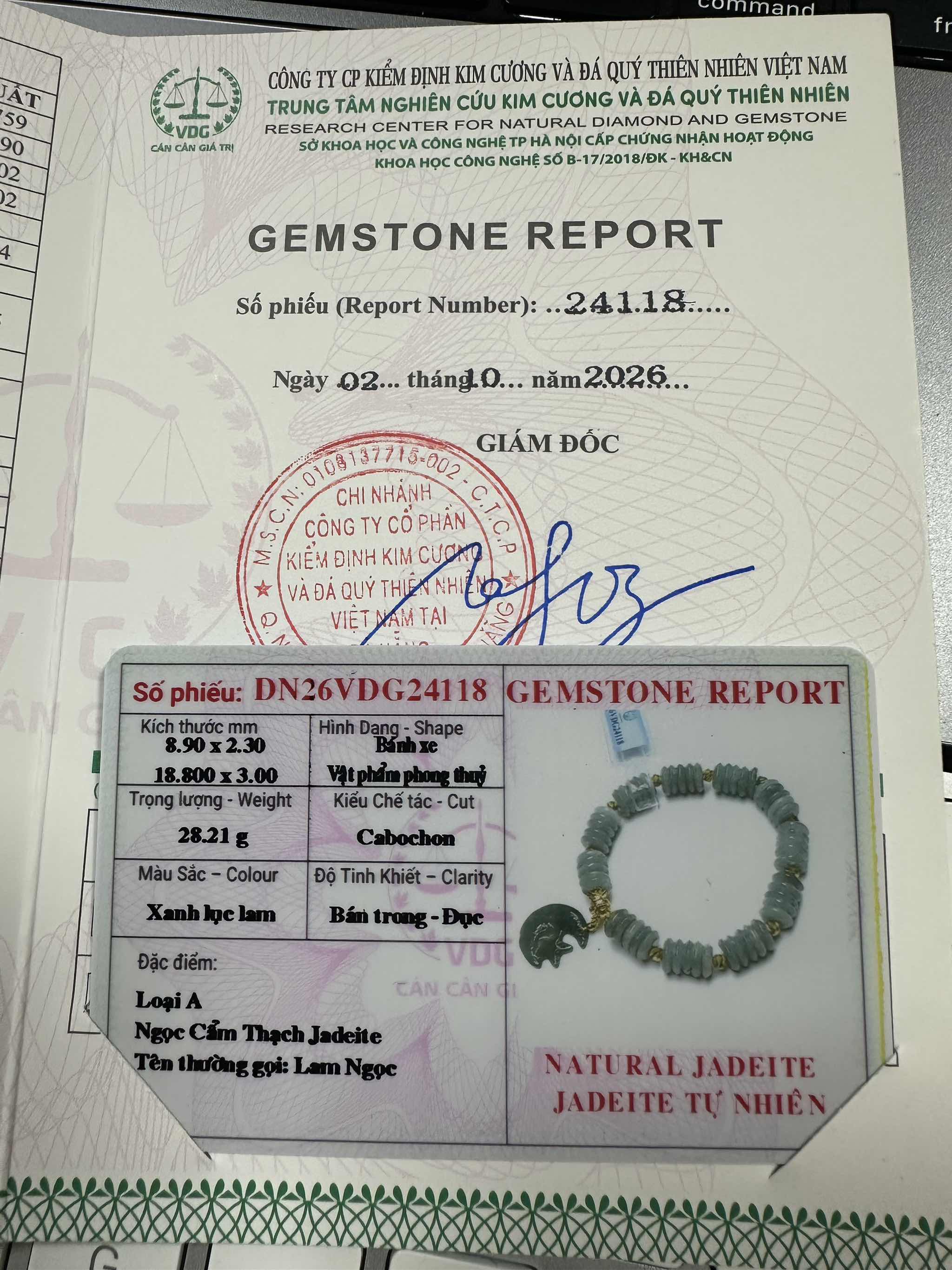 Chuỗi Ngọc Cẩm Thạch Type A - Xanh Ngọc Lục Lam - Hạt Bánh Xe Tài Lộc & Charm Trăng Lưỡi Liềm Vạn sự Như ý