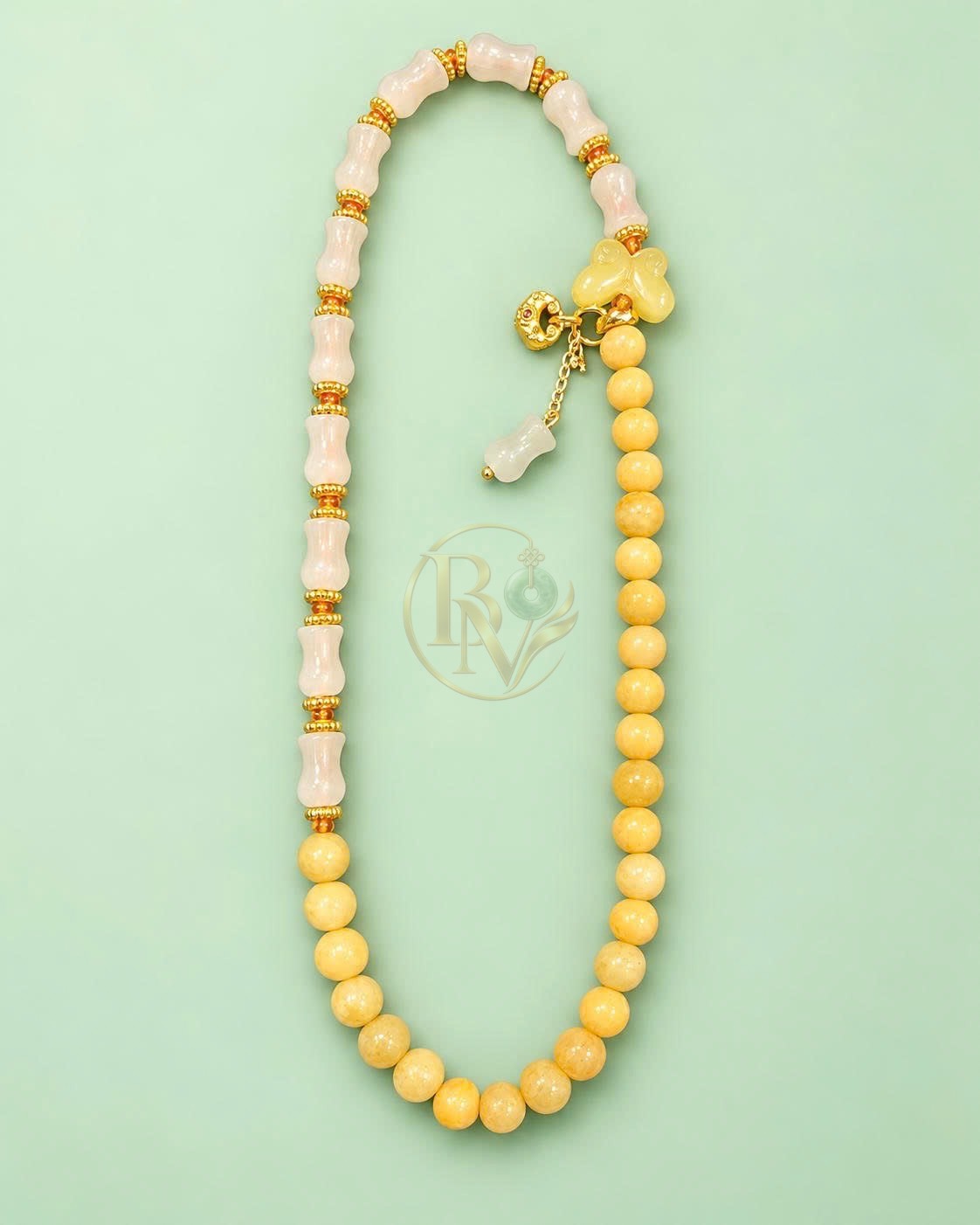 Chuỗi vòng quấn tay mix charm đốt tre, bướm trắng Cẩm Thạch Hoàng Phỉ 6.2-6.6 li
