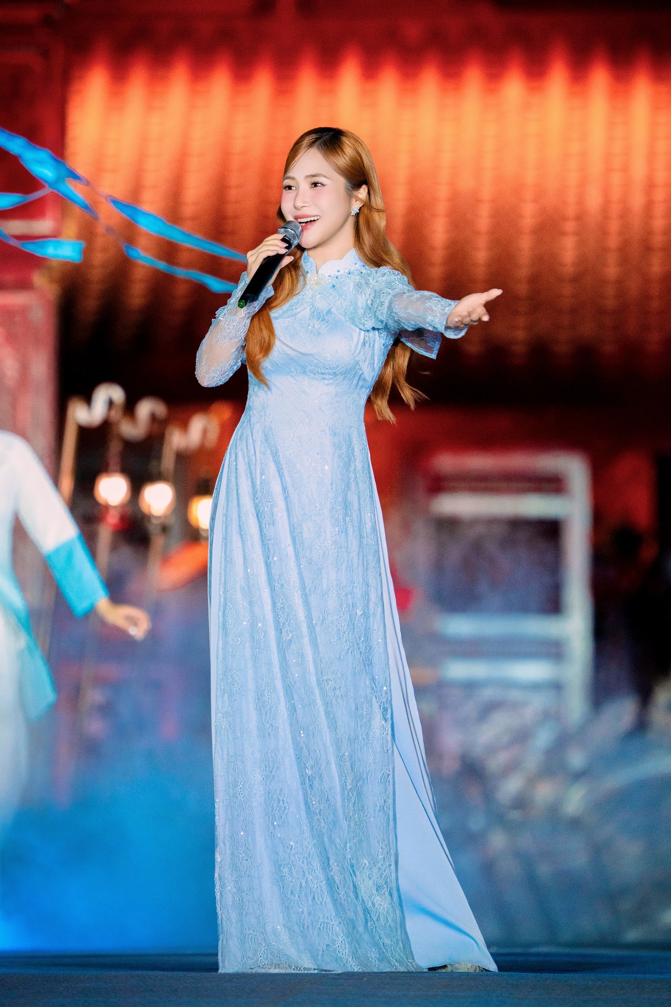 Singer Hương Tràm