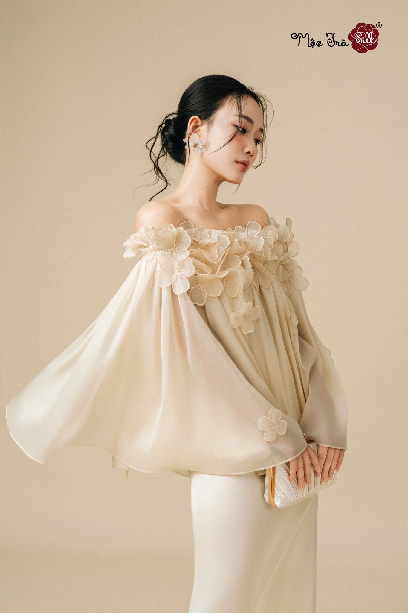 Áo Vân Hoa