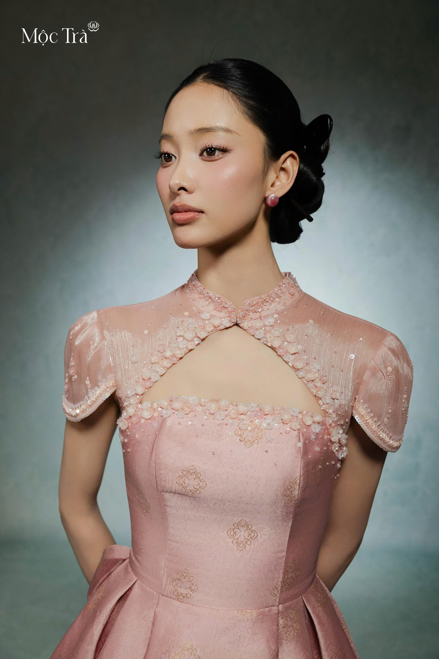 Áo Ánh Ngọc