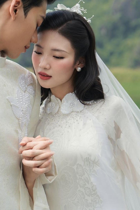 Áo dài cưới Nguyệt Phương