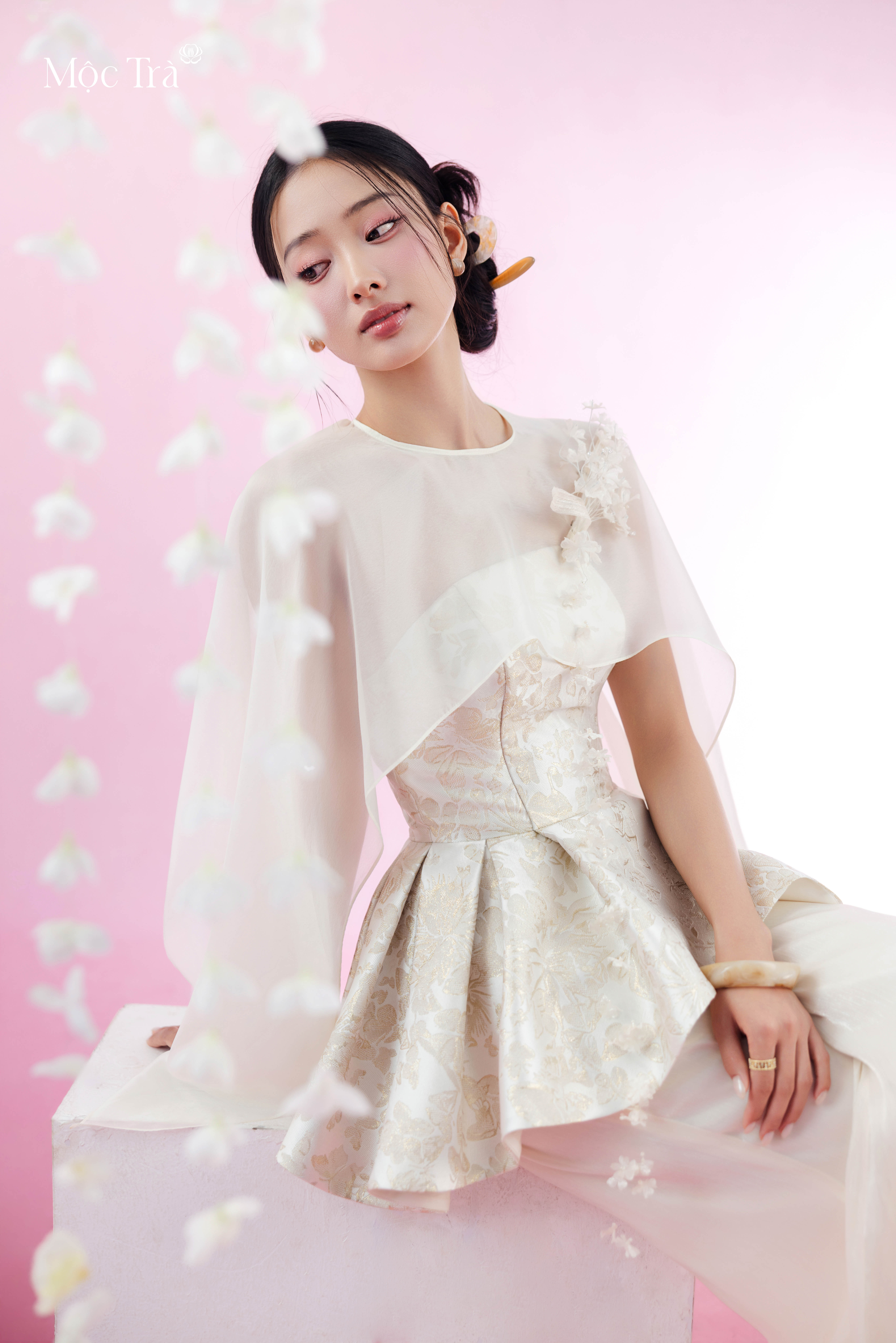 Áo Ngưng Sương