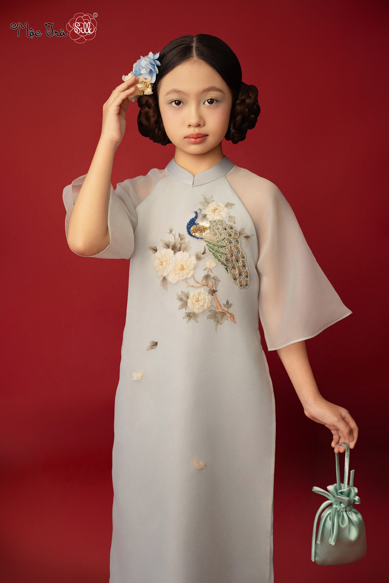 Áo dài Tiểu Thiên Tước