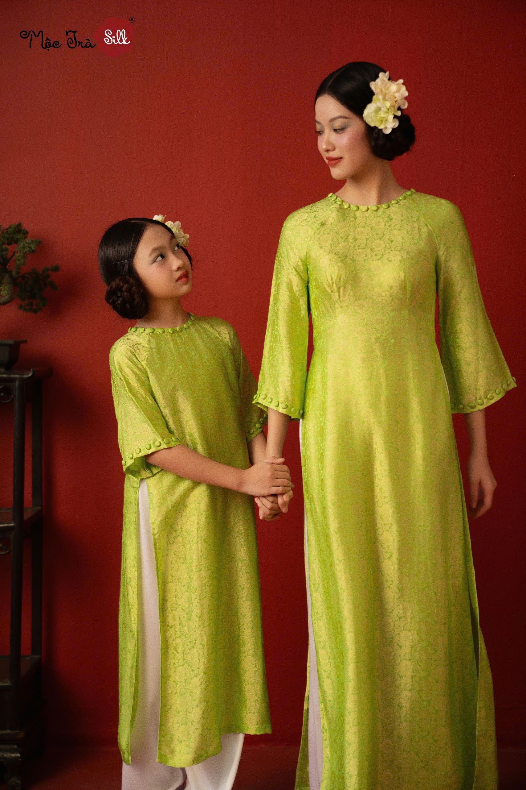 Áo dài Gấm hoa cốm