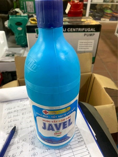Nước tẩy javel