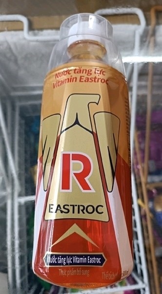 Nước tăng lực eastroc 500ml