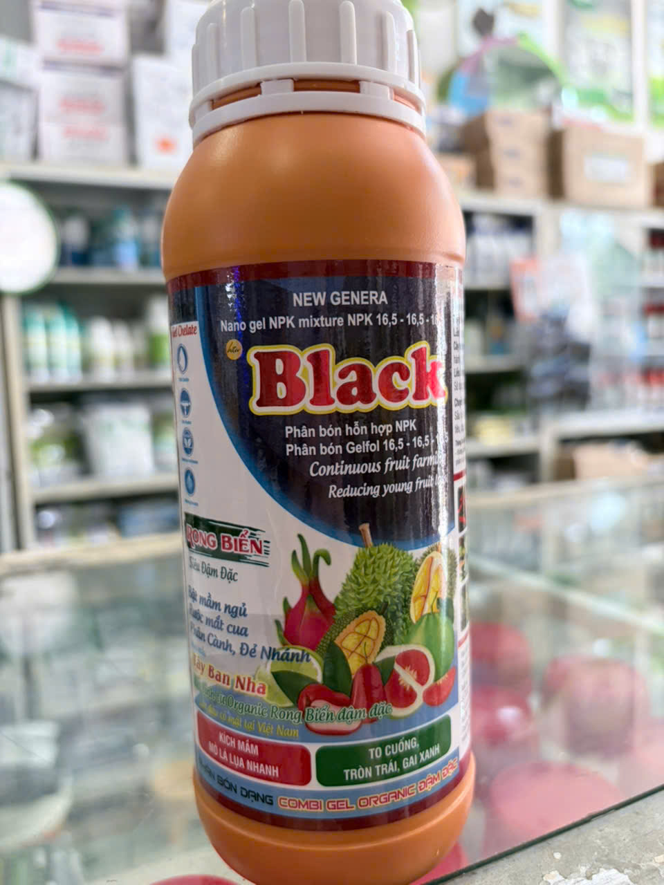 BLACK NPK 16,5-16,5-16,5 – PHÂN BÓN CÂN ĐỐI DINH DƯỠNG, NUÔI HOA VÀ TRÁI