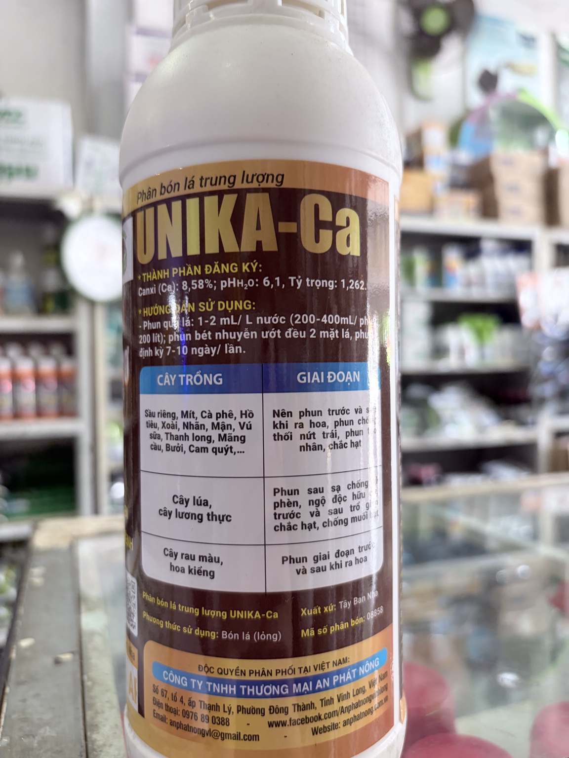 UNIKA-CA – CANXI HỮU CƠ 1 LÍT, HỖ TRỢ ĐẬU TRÁI – CHẮC CUỐNG – HẠN CHẾ NỨT TRÁI