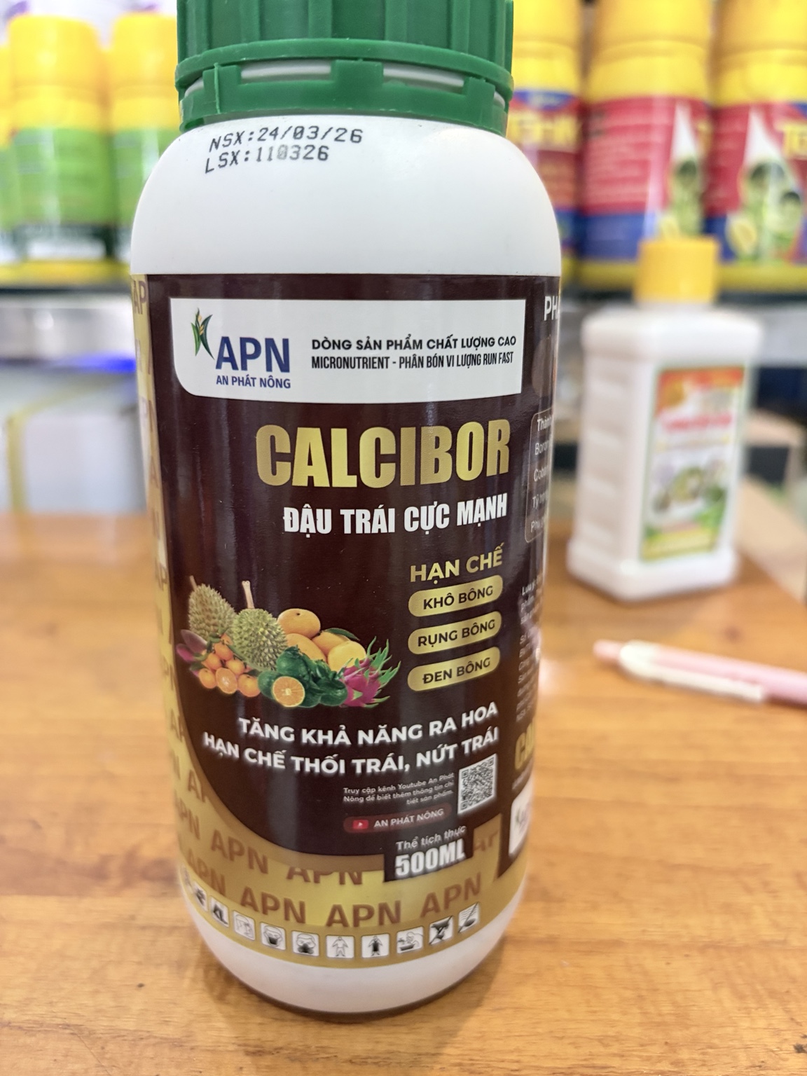 CALCIBOR RUN FAST APN – CANXI BO HỖ TRỢ RA HOA, ĐẬU TRÁI VÀ NUÔI TRÁI NON