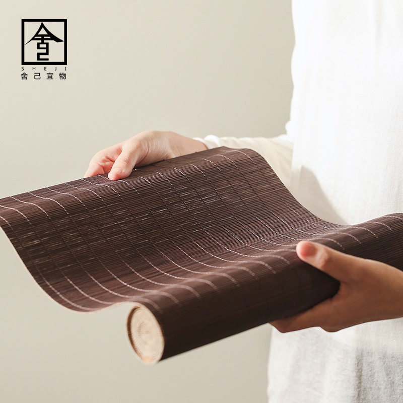 Chiếu trải bàn trà