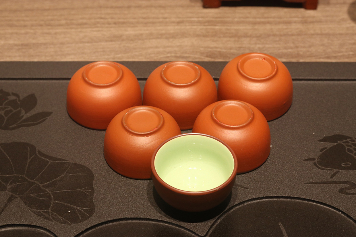 Chén bát tràng - dung tích 45ml - màu đỏ