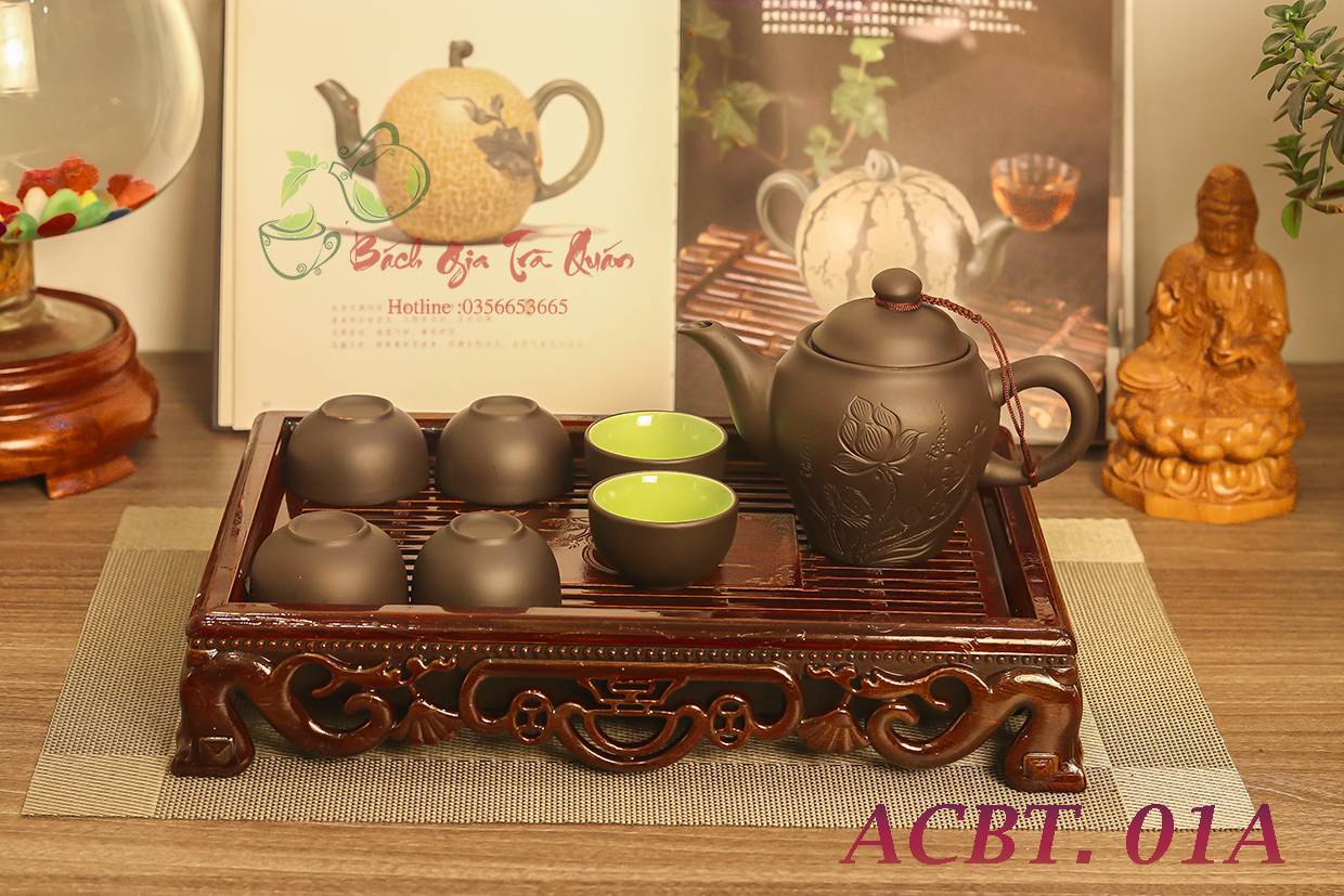 Ấm chén bát tràng + khay