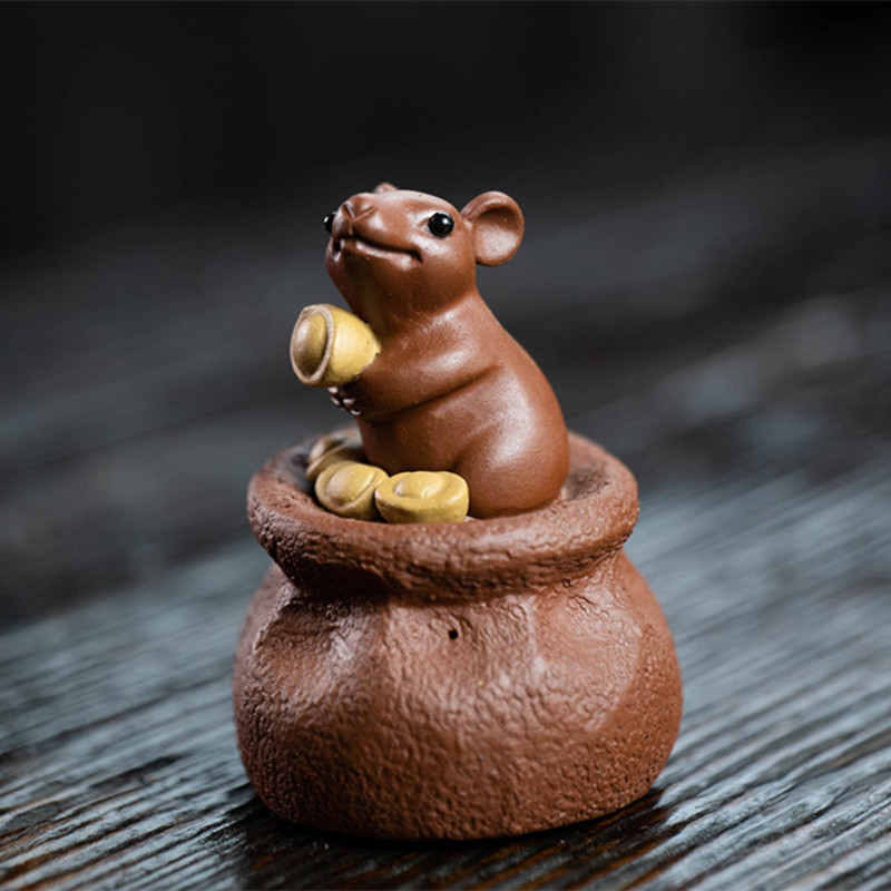 Pet trà chuột kim bảo - kt: 5*4.8*6.8cm