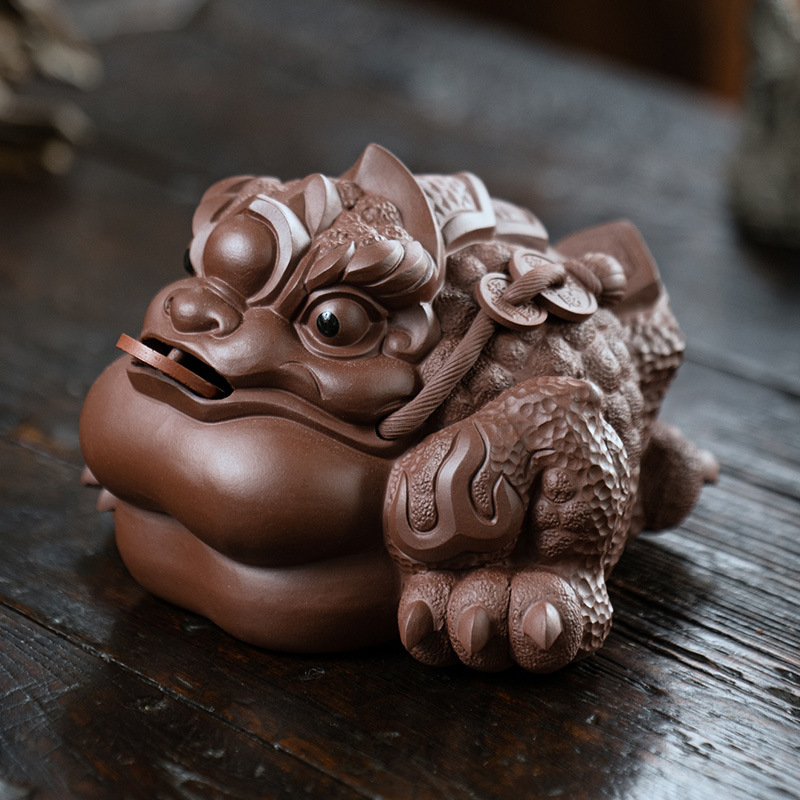 Pet trà Thiềm thừ - KT: 15*14*10cm - 670g