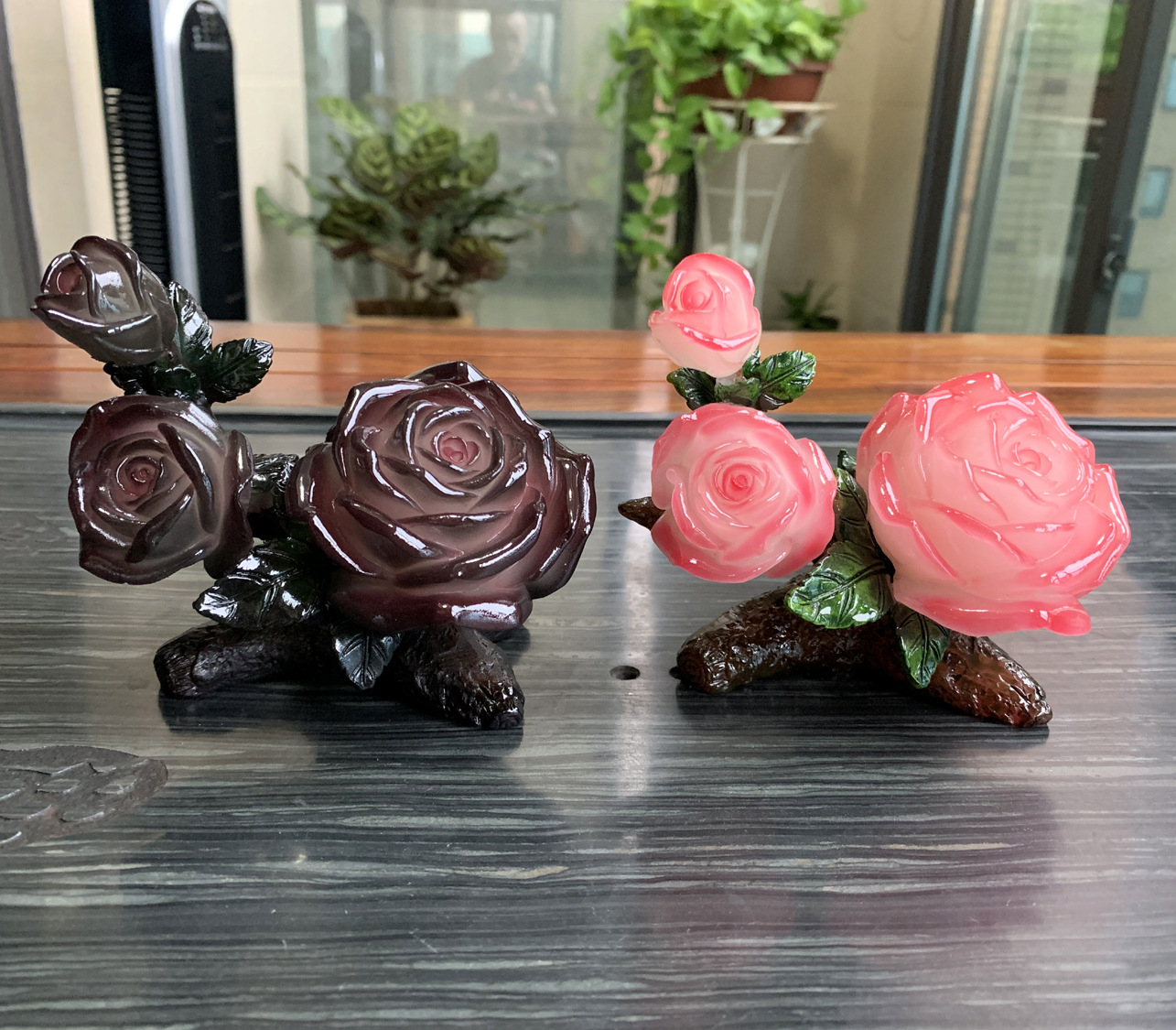 Pet đổi màu bàn trà