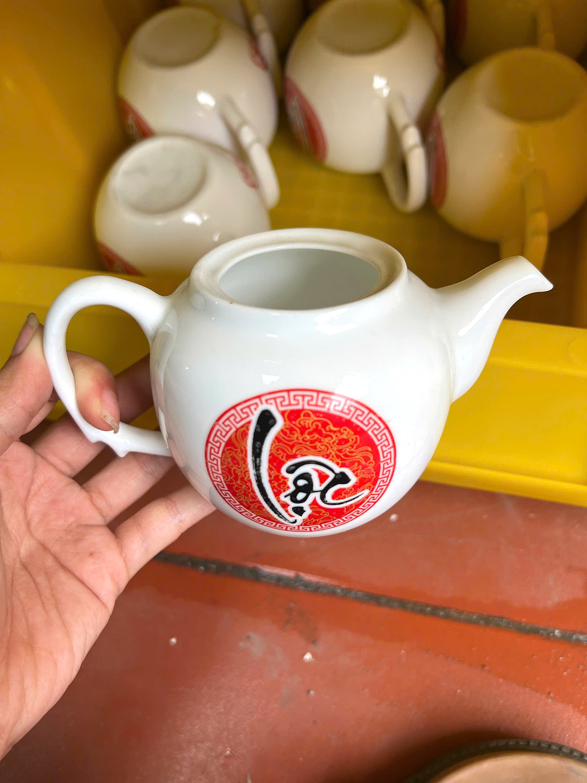 Thanh lý ấm bát tràng không nắp