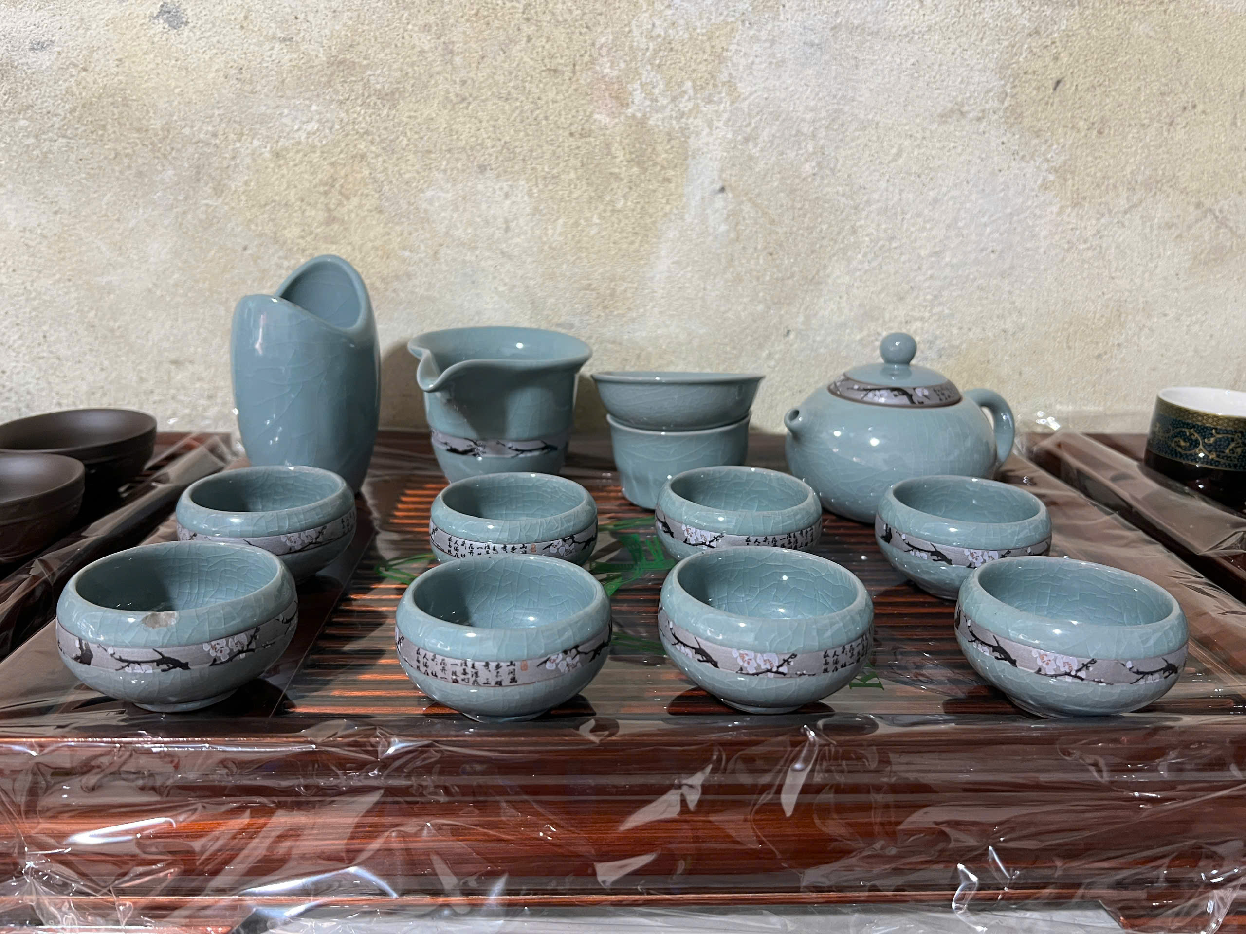 Thanh lý bộ ấm chén cối xay