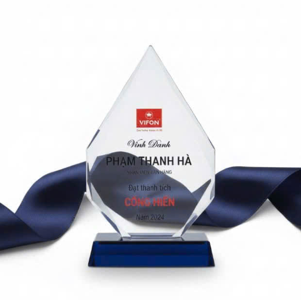 Kỷ niệm chương pha lê