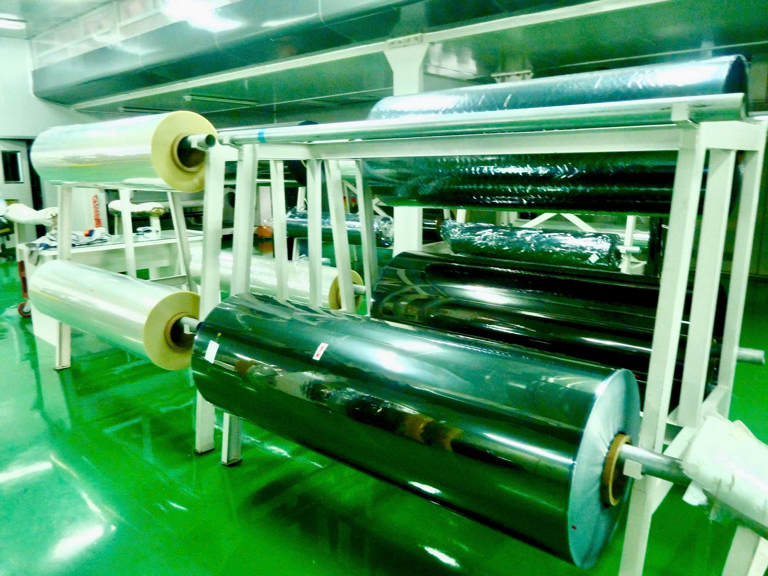 Phim Cách Nhiệt Một Chiều: Giải Pháp Chống Nóng Và Bảo Mật Hiệu Quả Cho Mọi Không Gian