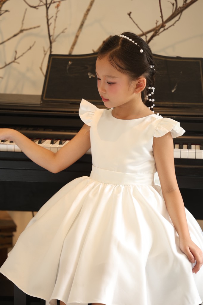Gardenia Dress - Đầm cánh tiên đính hạt trai lưng