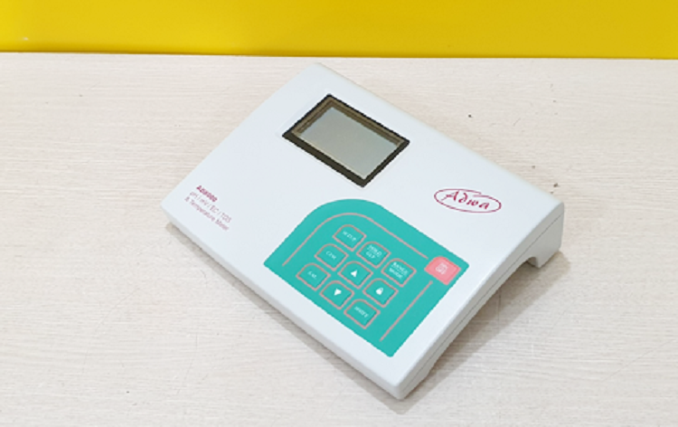 Máy đo đa chỉ tiêu để bàn Model: AD8000 Hãng SX: Adwa Instruments Hungary