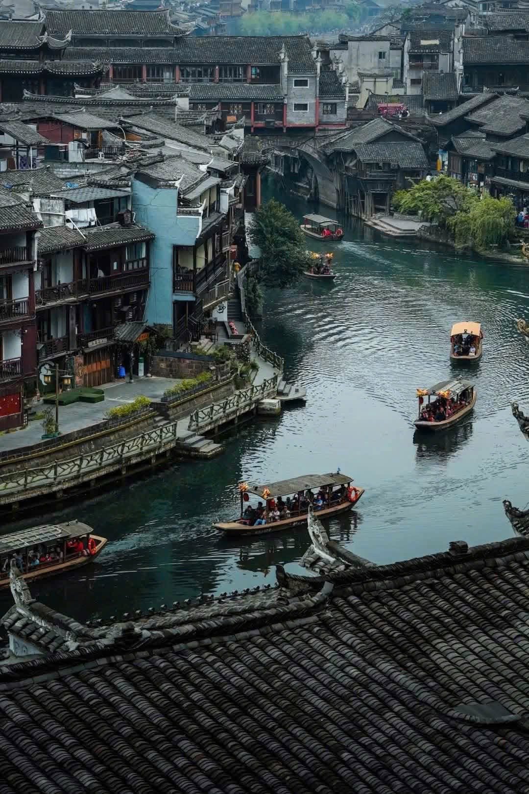 HÀ NỘI – ÂN THI - PHƯỢNG HOÀNG CỔ TRẤN - TRƯƠNG GIA GIỚI
