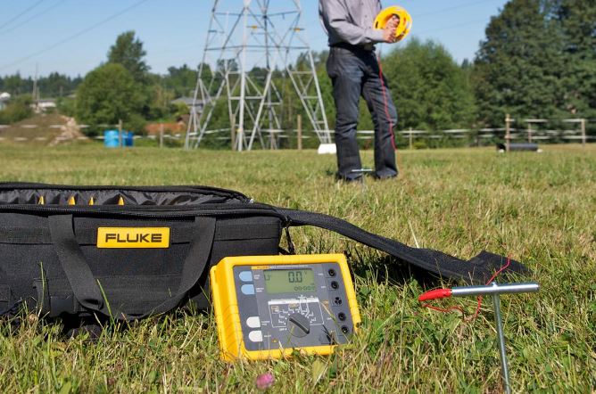 Thiết bị đo điện trở đất Fluke 1623-2 KIT