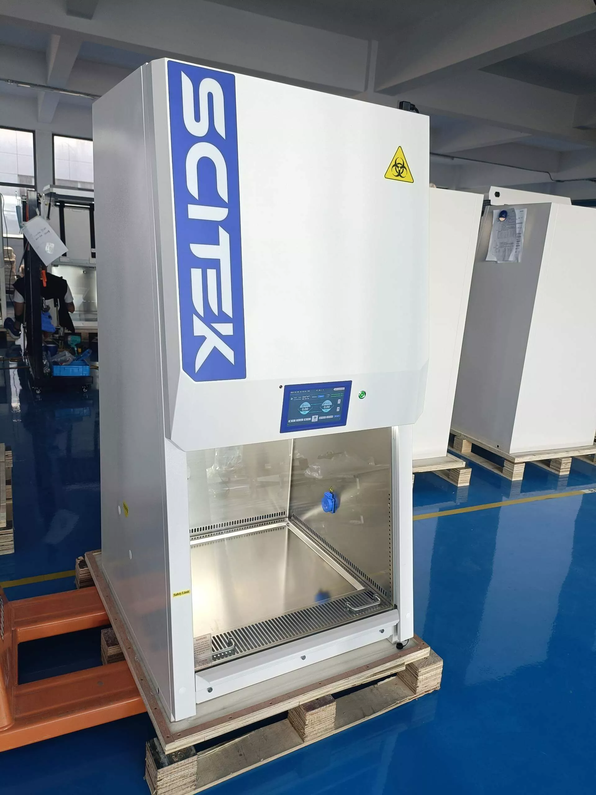 Tủ an toàn sinh học cấp II A2 loại một người thao tác