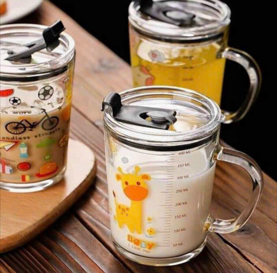 cốc tt chia vạch có ống hút