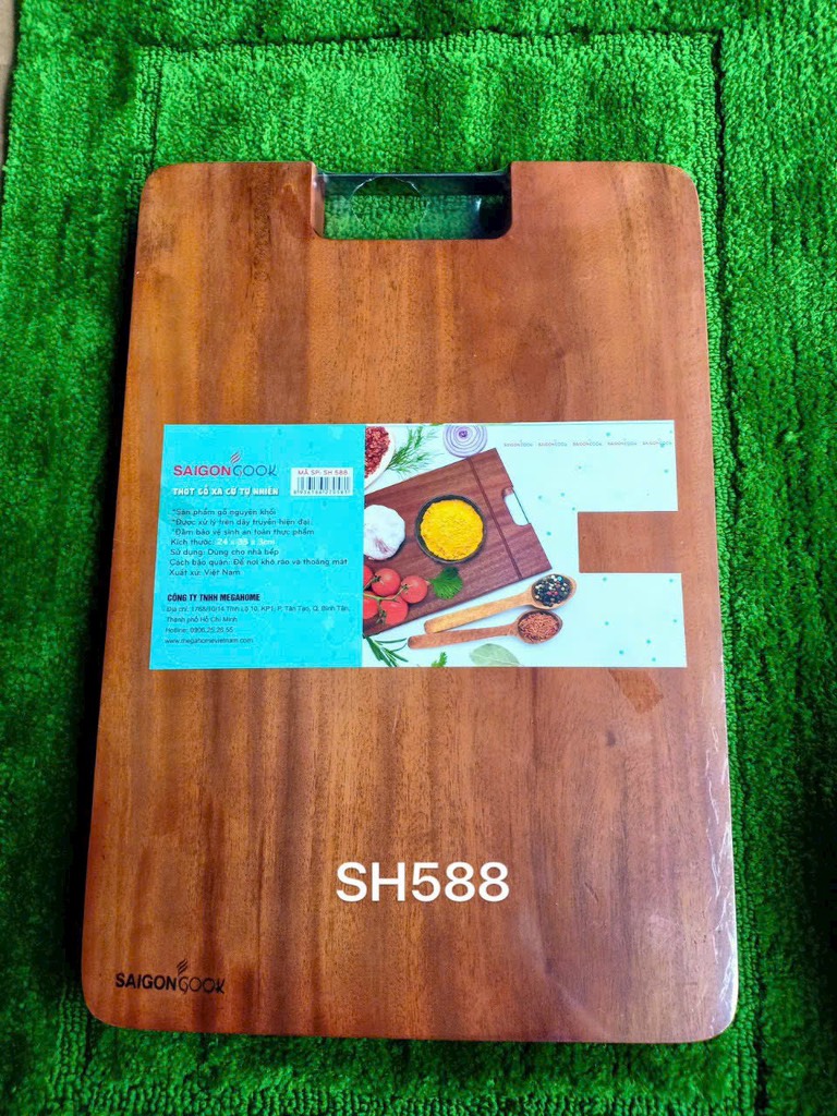 thớt gỗ xà cừ vuông 588 mega