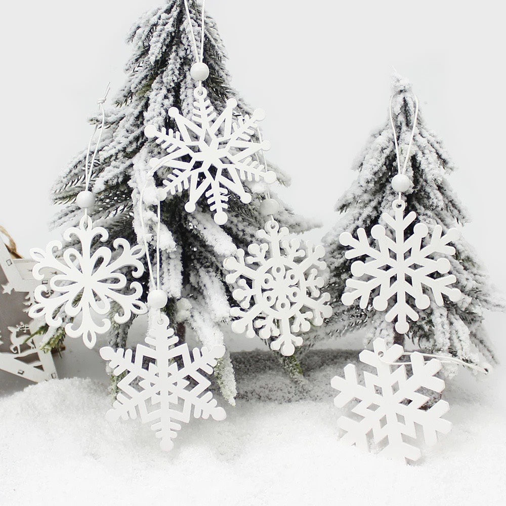 Set 6 phụ kiện hình bông tuyết đỏ và trắng bằng gỗ decor treo trang trí cây thông noel ngày lễ giáng sinh